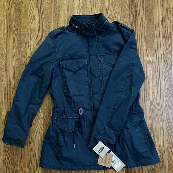 Levi's Women's Lightweight Parachute Cotton Military Jacket, Navy, Small
